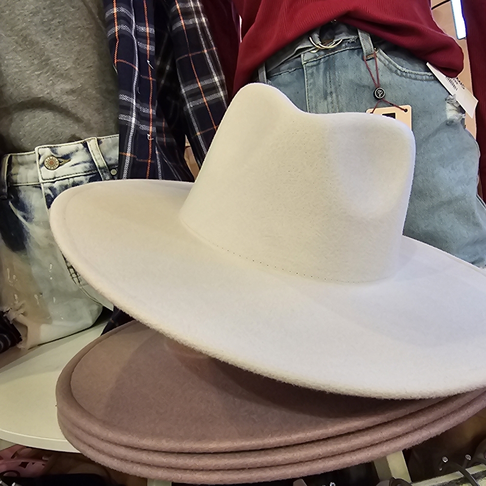 Meet your Posher, Cindy